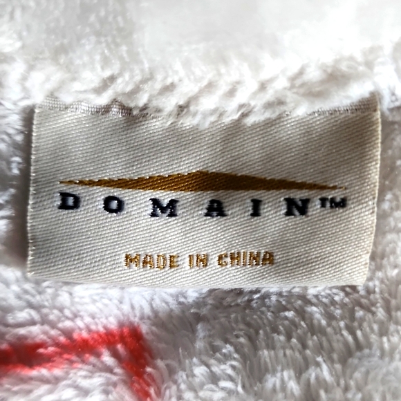 Valentines Parisian Throw - Picture 4 of 5